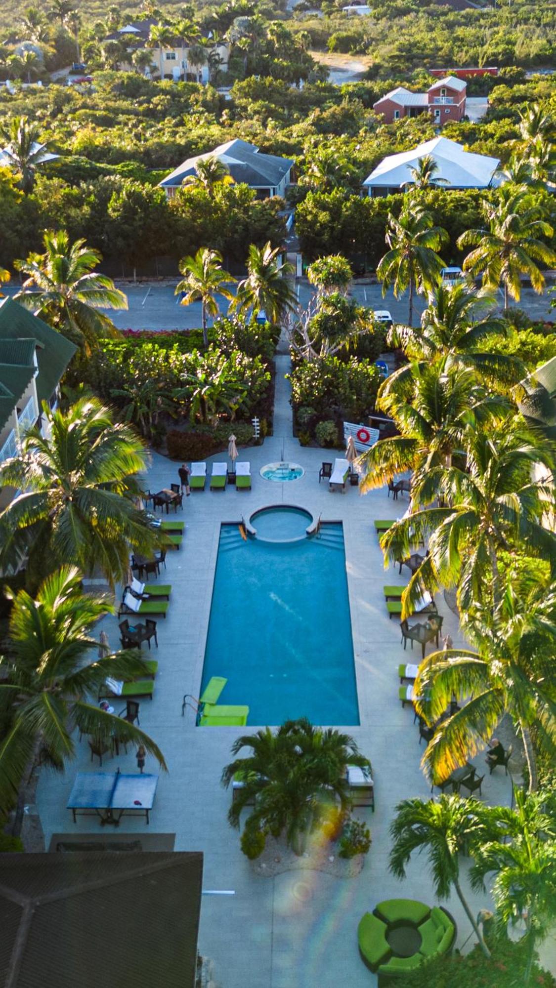 Ports Of Call Resort Grace Bay Kültér fotó