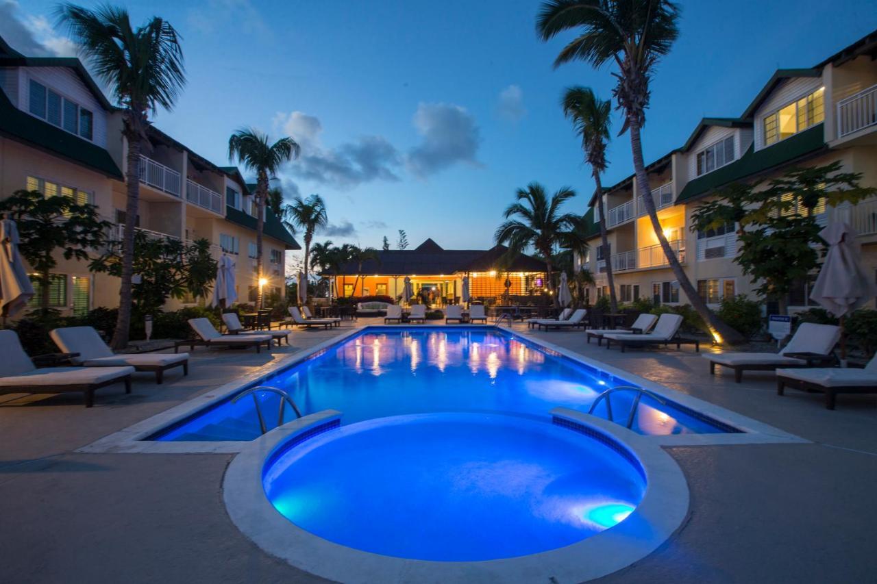 Ports Of Call Resort Grace Bay Kültér fotó