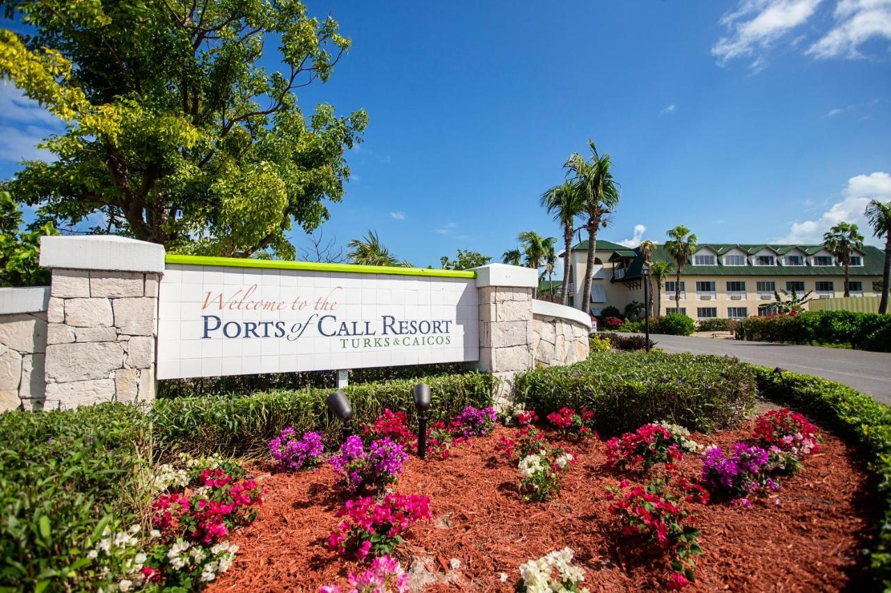 Ports Of Call Resort Grace Bay Kültér fotó